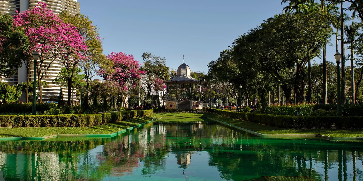 Belo Horizonte: Cultura, Gastronomia e Paisagens Deslumbrantes