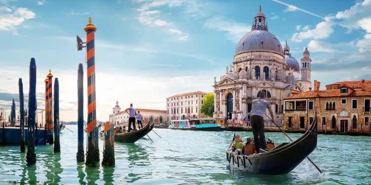 Descubra Veneza: A Cidade dos Canais e da História
