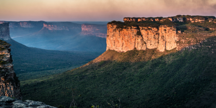 Viajar em Abril: 10 Destinos no Brasil
